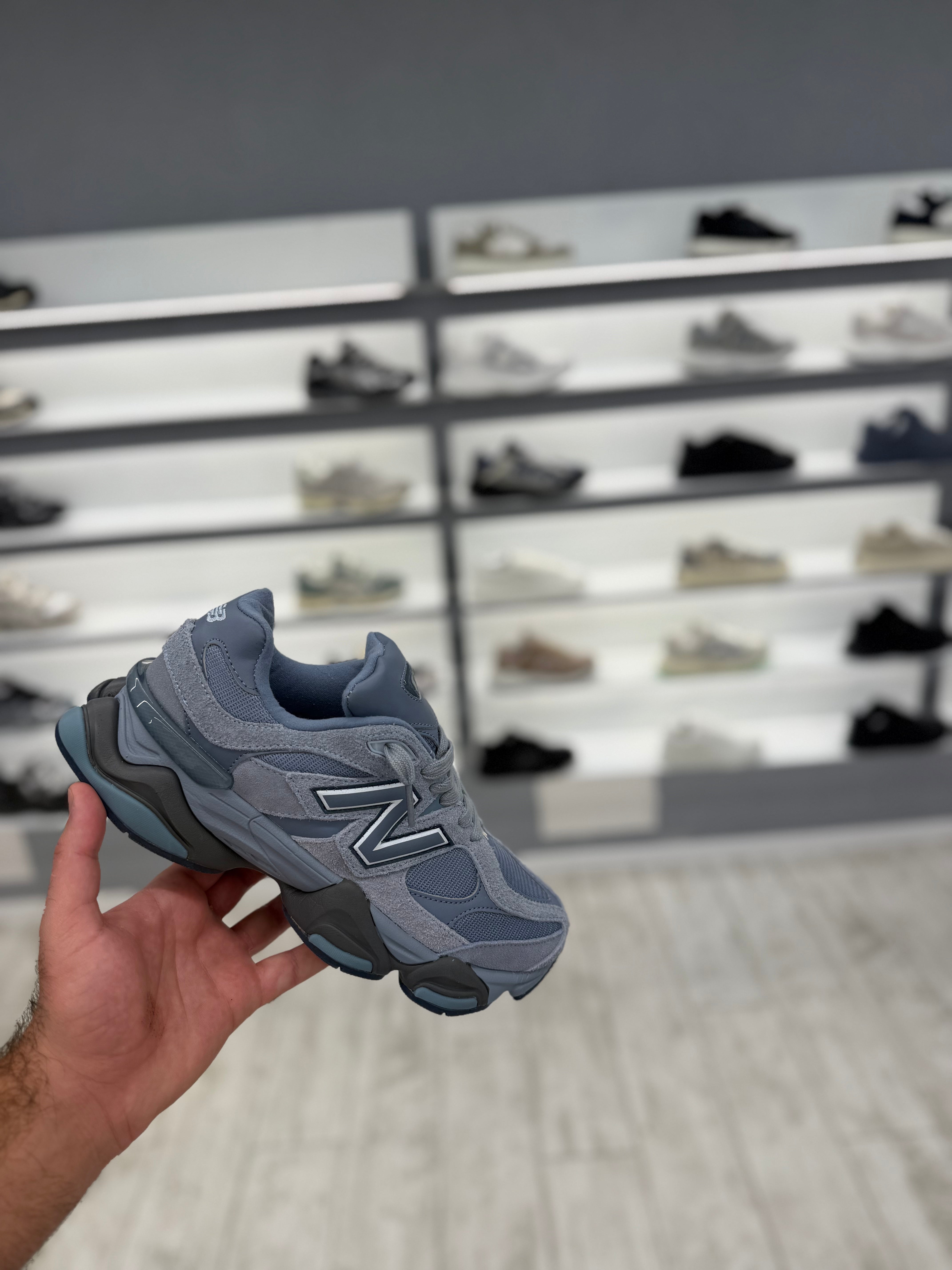 ניו באלנס 9060 כחול אפור