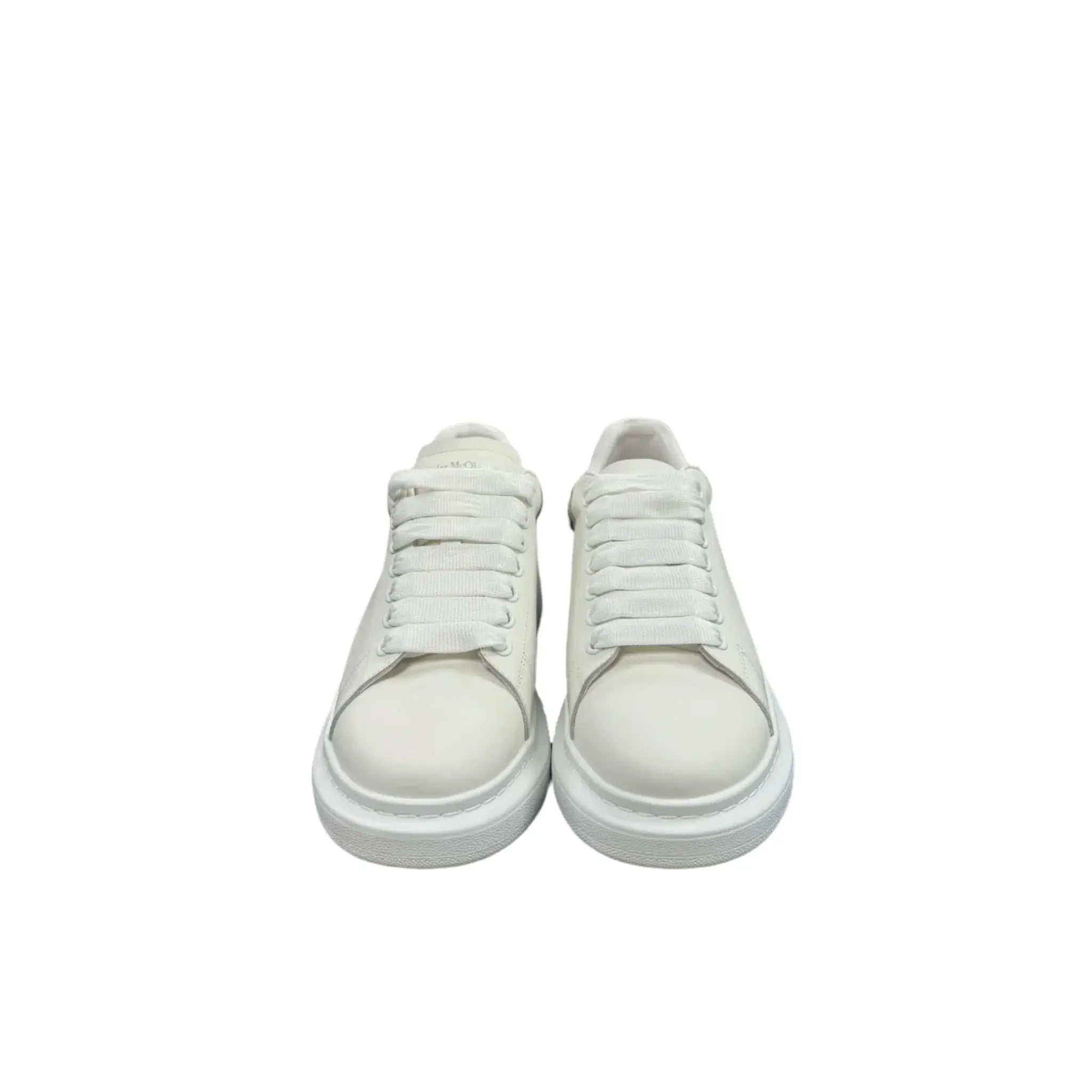 אלכסנדר מקווין - לבן מלא | Branded shoes bymrcrazyshoes