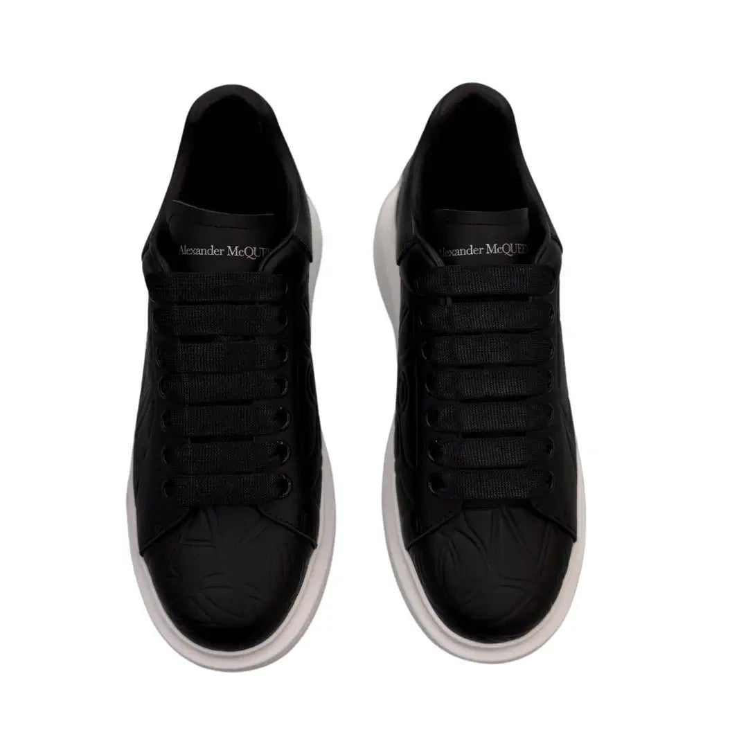 אלכסנדר מקווין שחור במראה אומנותי | Branded shoes bymrcrazyshoes