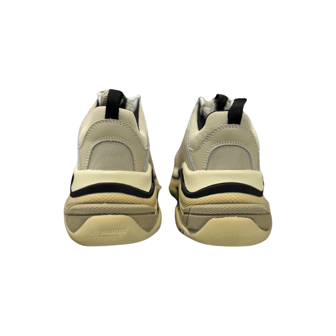 באלנסיאגה טריפל s - בז עם שרכים שחורים | Branded shoes bymrcrazyshoes