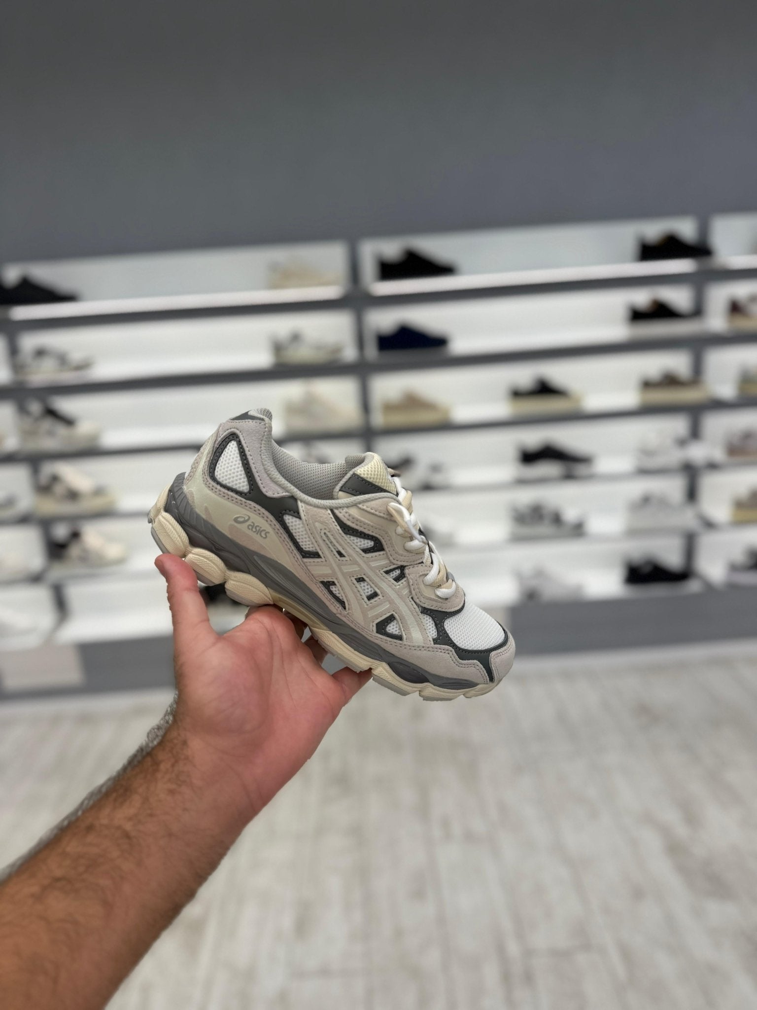 אסיקס Gel - Kayano בז וגוון אפור | Branded shoes bymrcrazyshoes
