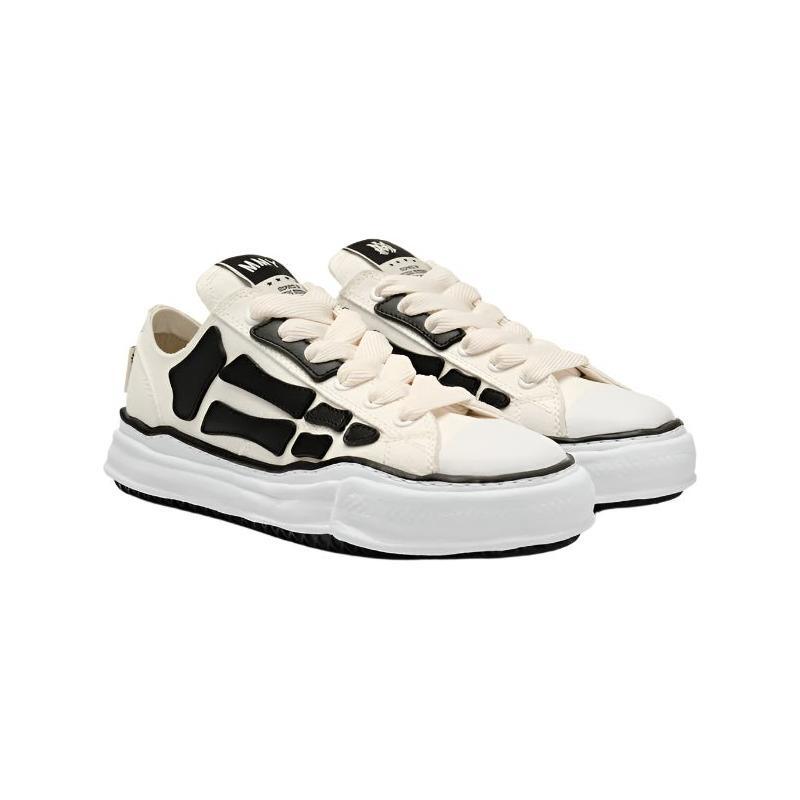 מייסון מיארה עם אמירי לבן עצמות שחור | Branded shoes bymrcrazyshoes