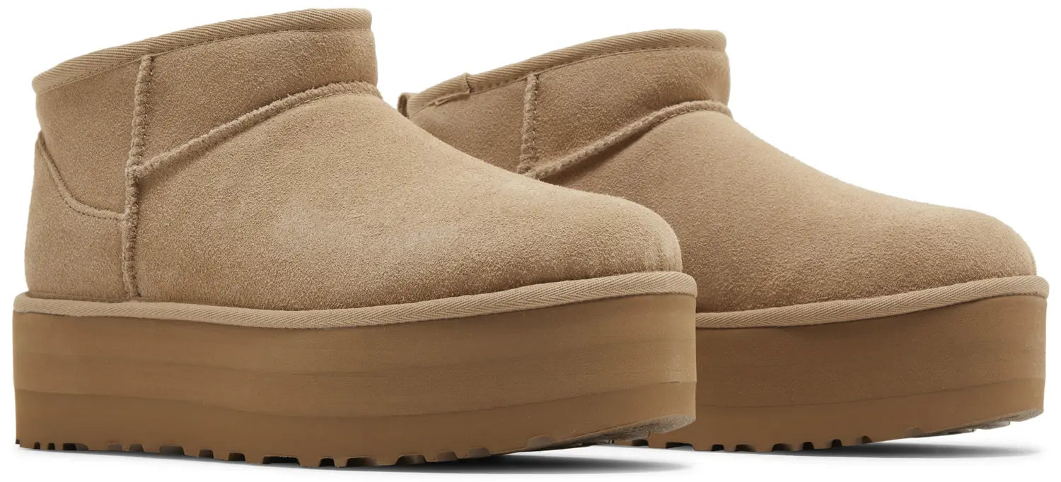 UGG - מגף פלטפורמה בז בהיר | Branded shoes bymrcrazyshoes