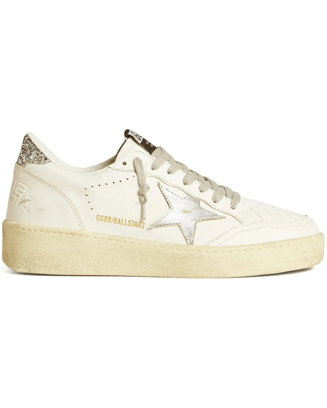 גולדן גוס - בולסטאר 2 לבן עקב מנוצנץ | Branded shoes bymrcrazyshoes