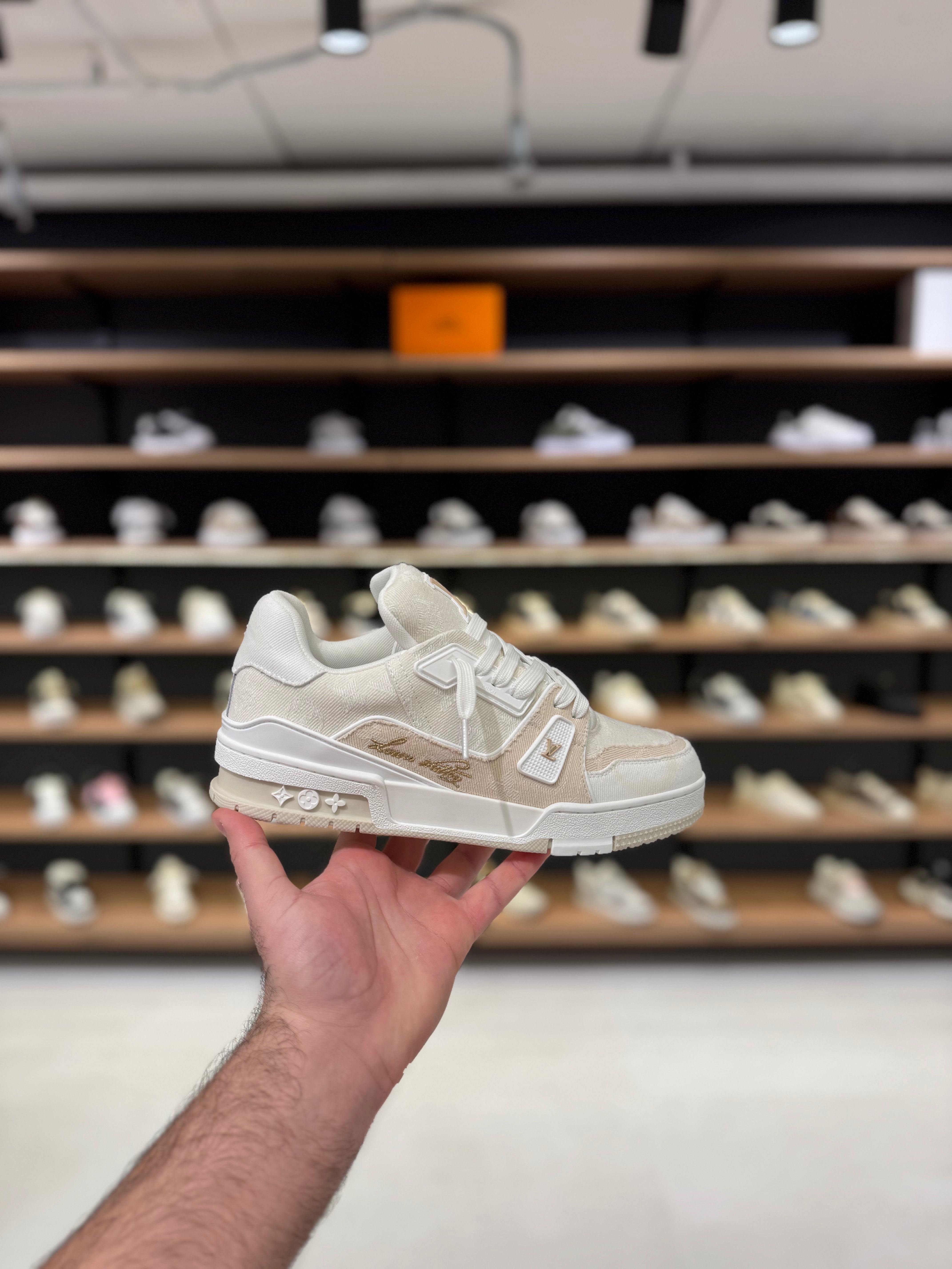 Louis Vuitton LV Trainer – פשתן שמנת