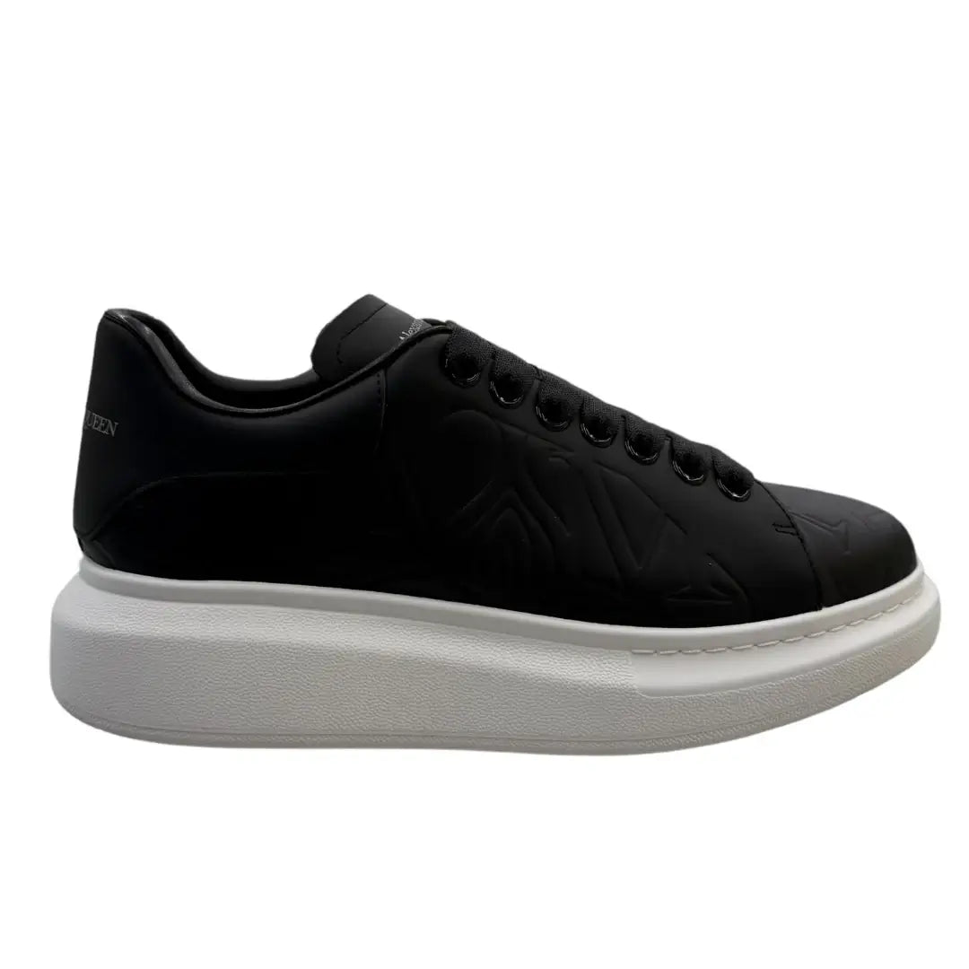 אלכסנדר מקווין שחור במראה אומנותי | Branded shoes bymrcrazyshoes