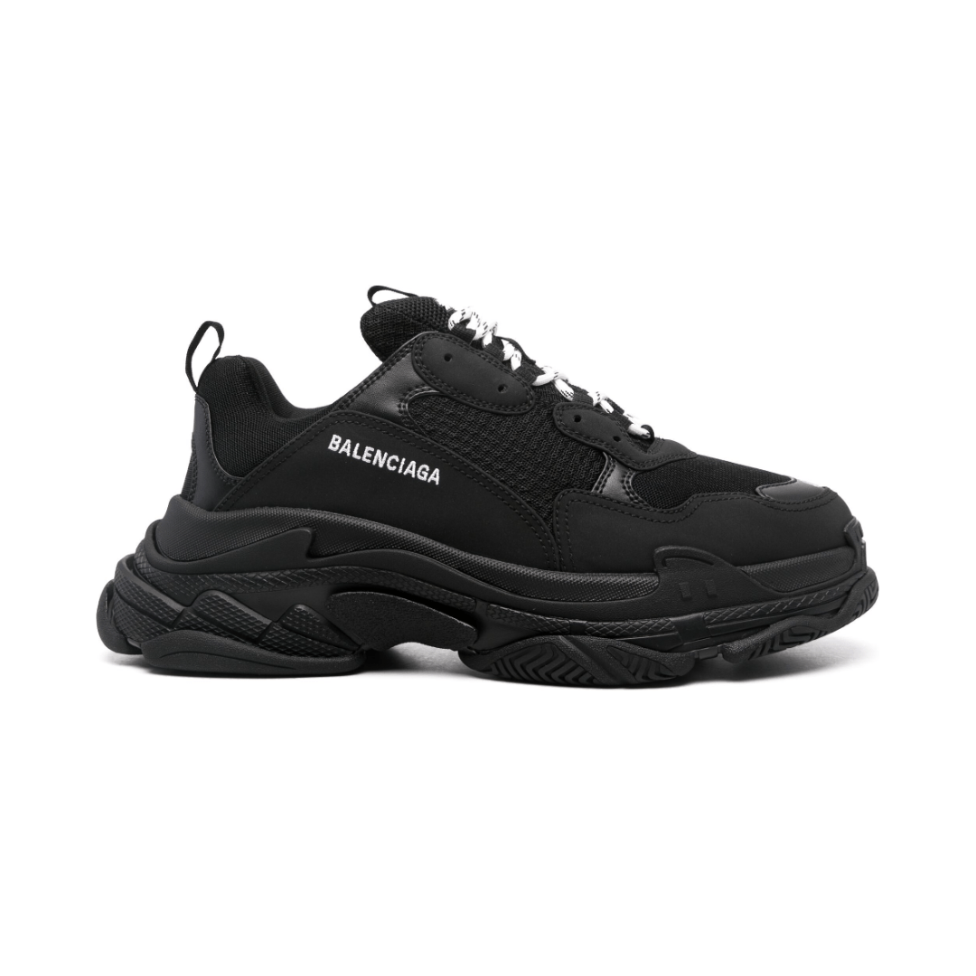 באלנסיאגה טריפל s - שחורה עם שרוכים לבנים | Branded shoes bymrcrazyshoes