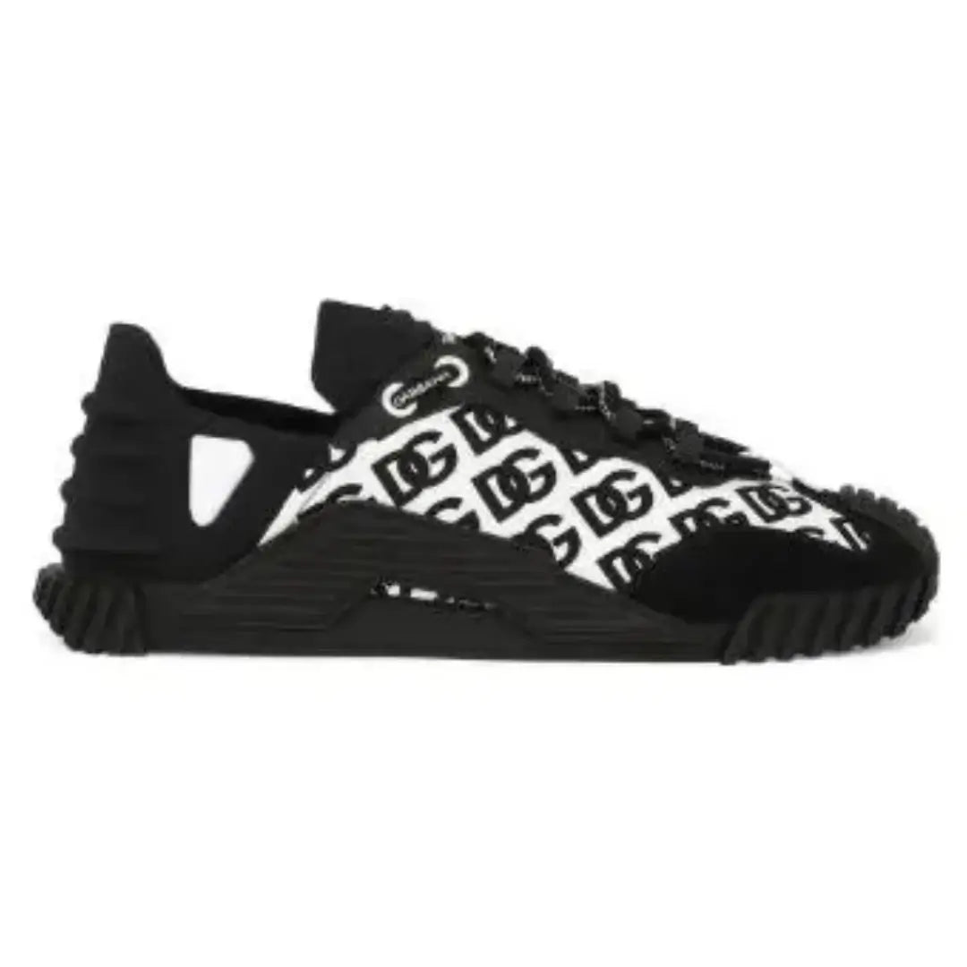 דולצ'ה & גבאנה - דינמיות עם מונוגרם יוקרתי | Branded shoes bymrcrazyshoes