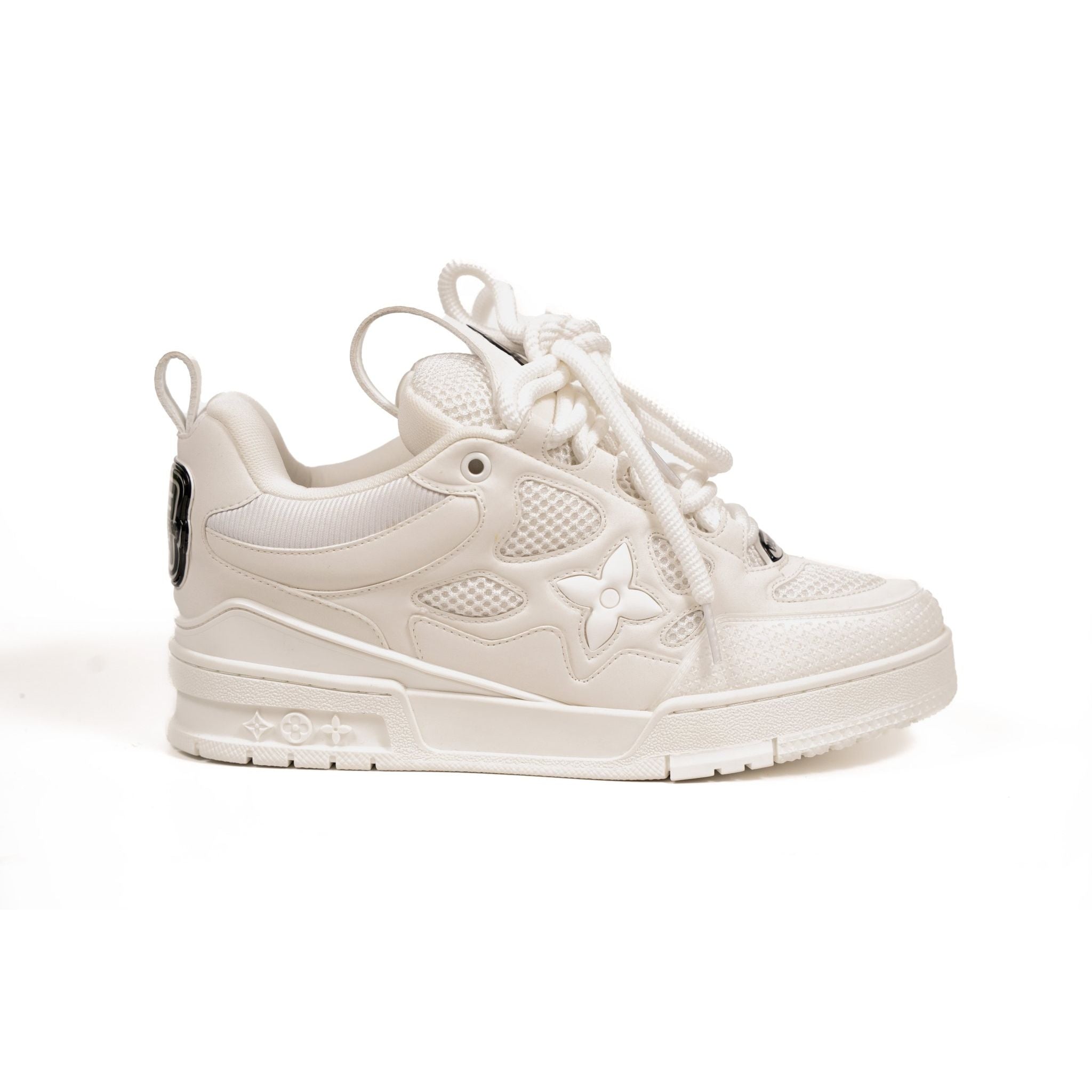 לואי ויטון לבן מלא | Branded shoes bymrcrazyshoes