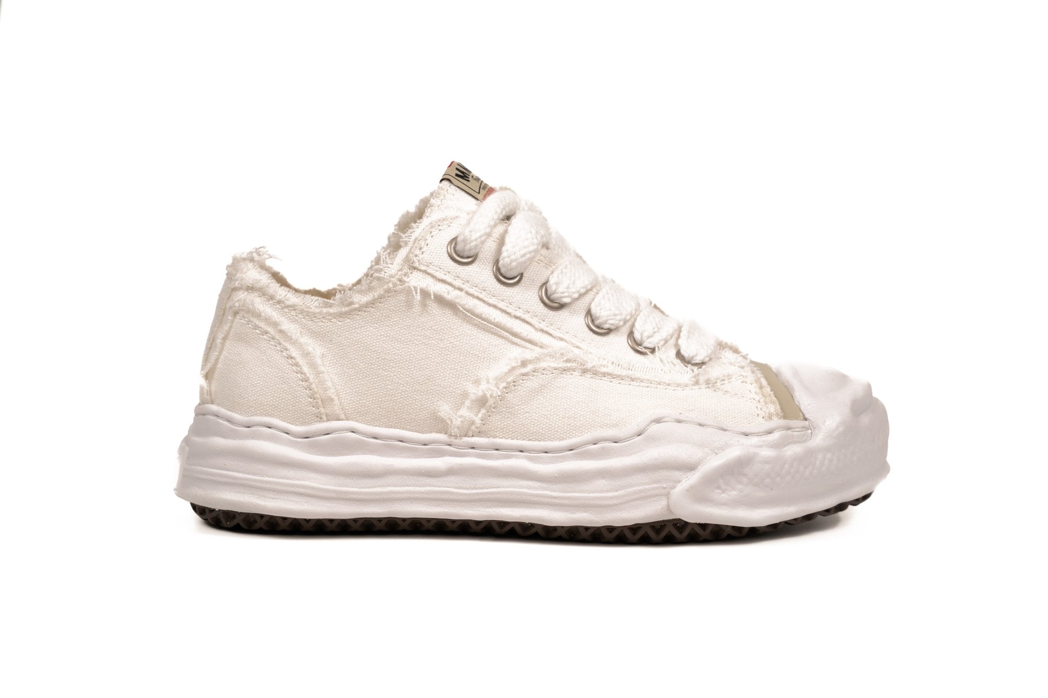 מייסון מיארה לבנות קרעים לבנים | Branded shoes bymrcrazyshoes