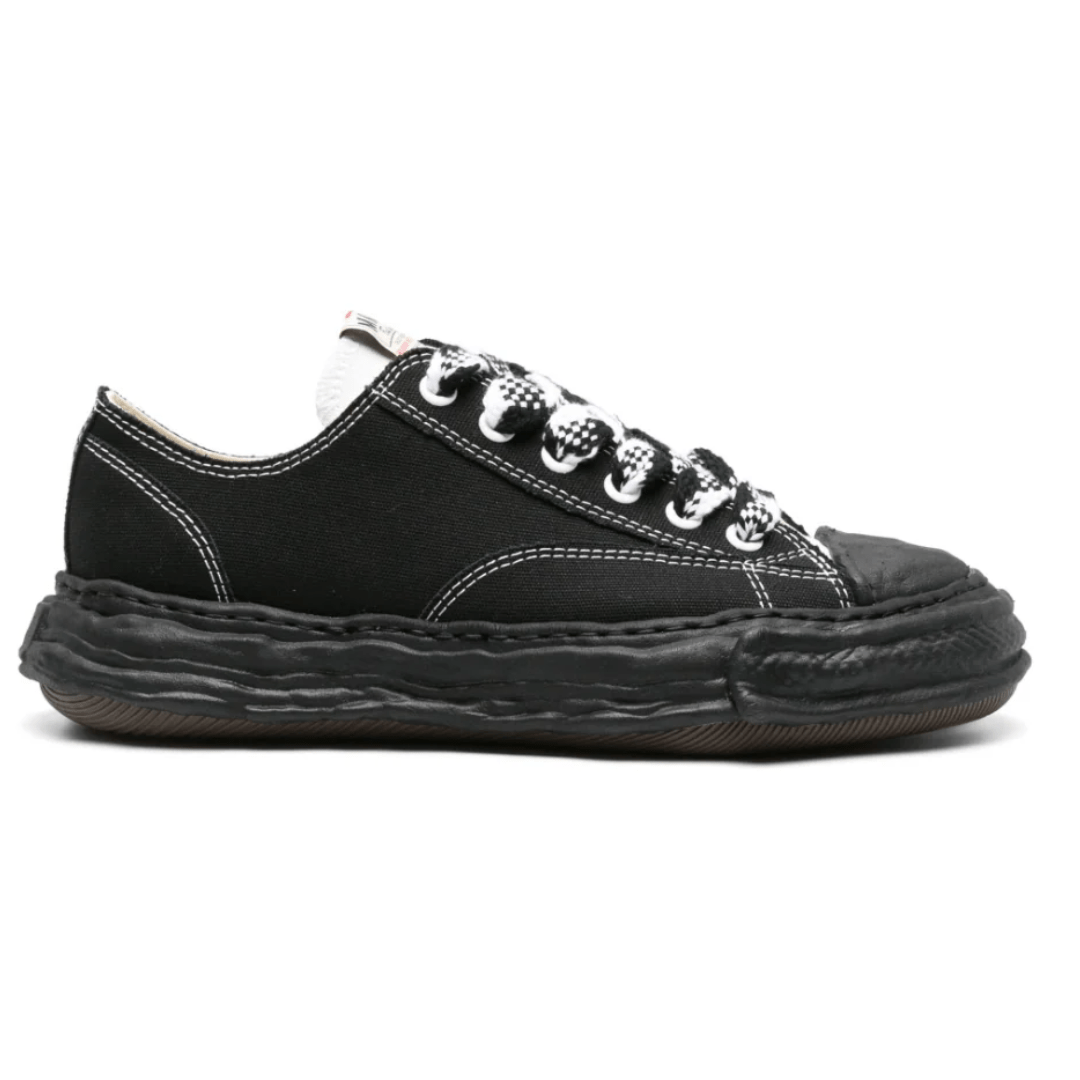 מייסון מיארה שחור עם שרוכים שח - מט | Branded shoes bymrcrazyshoes