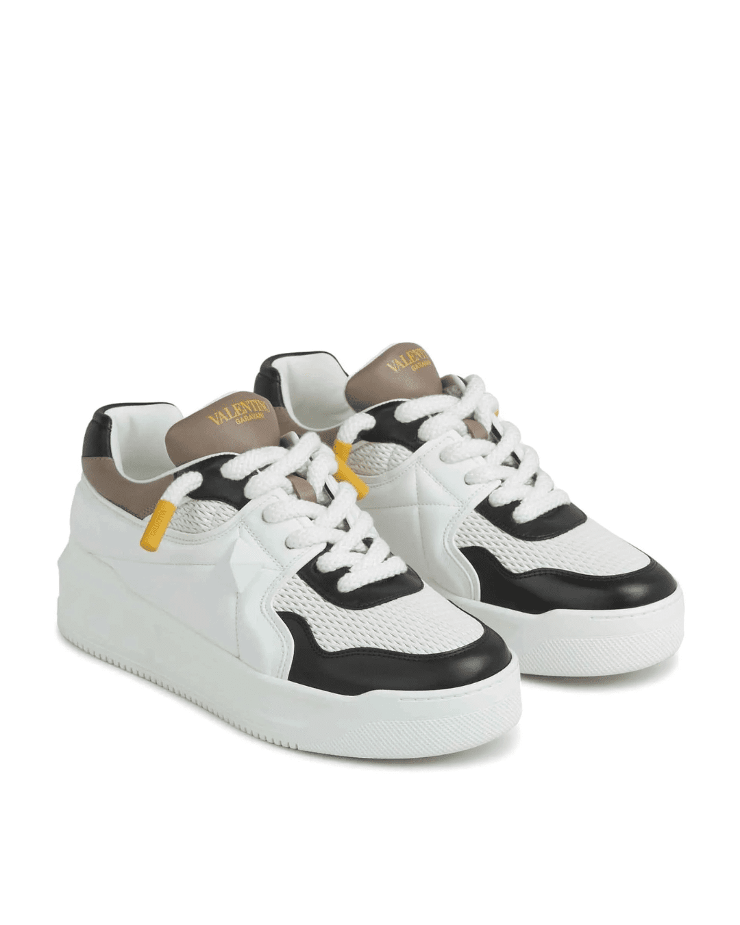 ולנטינו סניקרס - לבן עם שחור וחום | Branded shoes bymrcrazyshoes