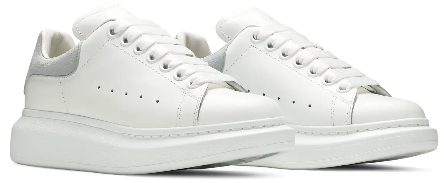 אלכסנדר מקווין - לבן ועקב אפור זמש | Branded shoes bymrcrazyshoes