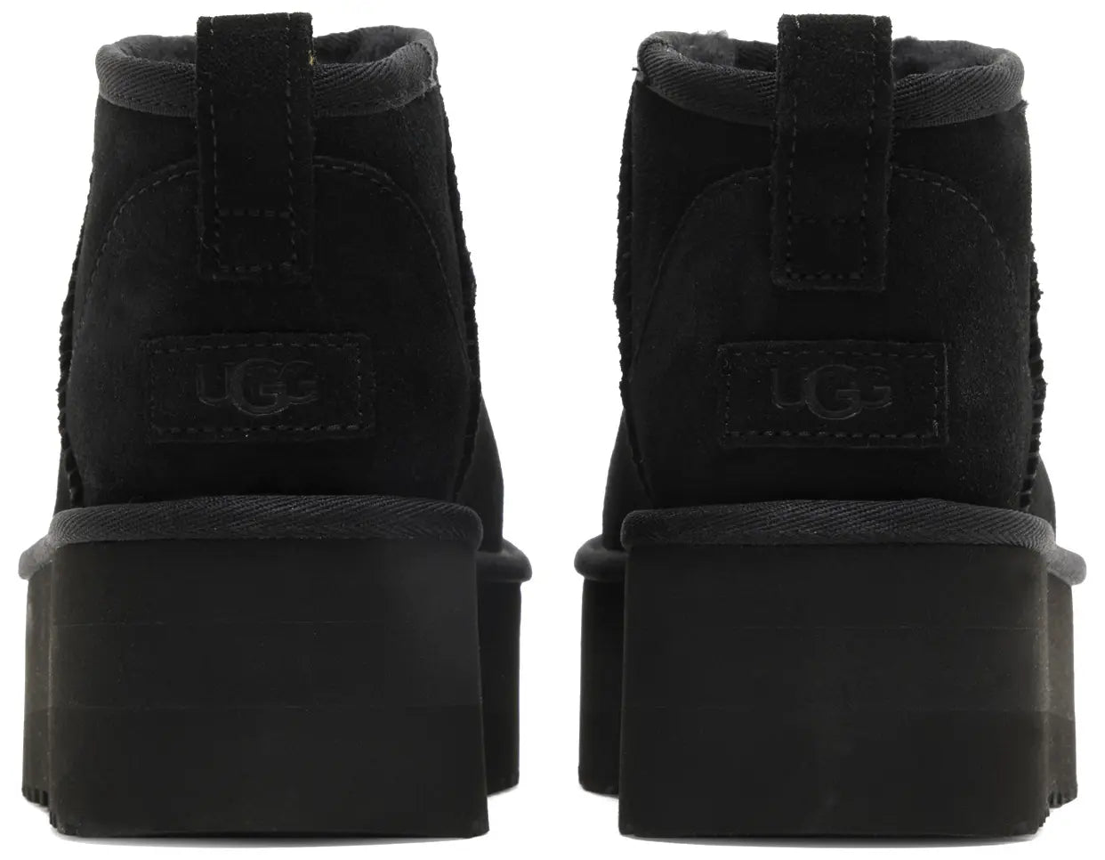 UGG - מגף פלטפורמה שחור | Branded shoes bymrcrazyshoes