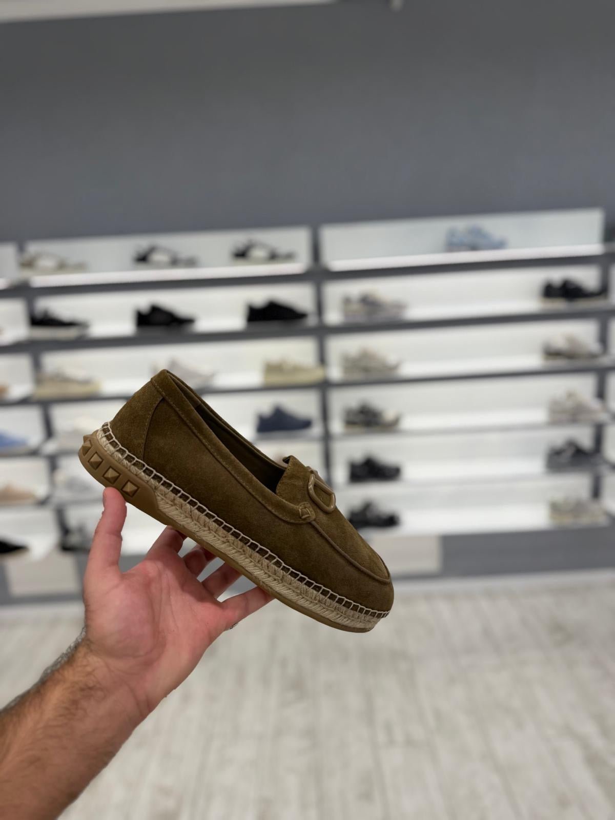 ולנטינו - מוקסין חום | Branded shoes bymrcrazyshoes